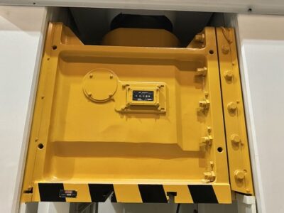 KOMATSU JAPAN MODEL: LIB200L-BM - Image 6