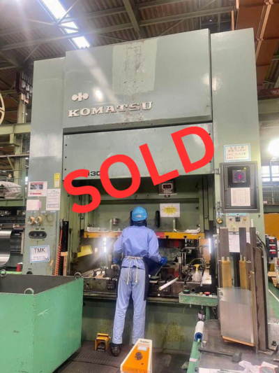 KOMATSU JAPAN MODEL: E2M300 - Image 1