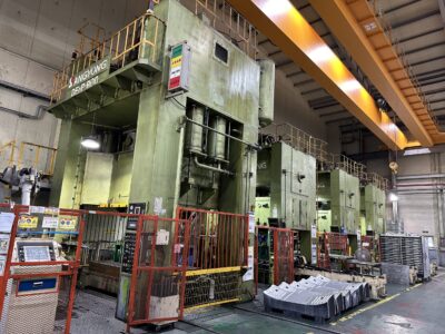 SSANGYONG - (SIMPAC) KOREA PRESS LINE WITH ROBOTS - Image 11