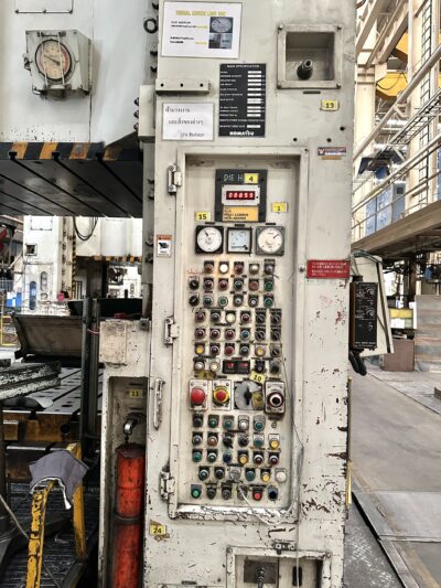 KOMATSU JAPAN MODEL : L2M 800- L2G500 - Image 13