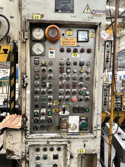 KOMATSU JAPAN MODEL : E2S-500-300-MF - Image 40