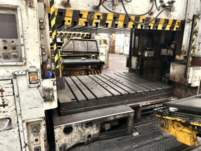 KOMATSU JAPAN MODEL : E2S-500-300-MF - Image 14