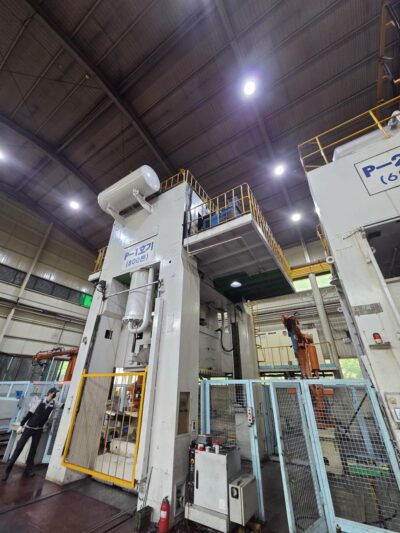 HYUNDAI KOREA MODEL : 800 - Image 3